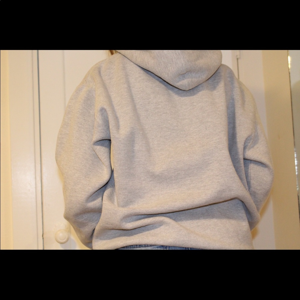 Grey Pullover - image 3